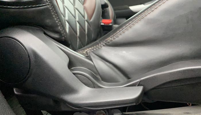 2019 Maruti Baleno ZETA PETROL 1.2, Petrol, Manual, 66,425 km, Driver Side Adjustment Panel