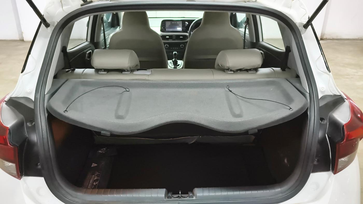 2023 Hyundai GRAND I10 NIOS SPORTZ AMT 1.2 KAPPA VTVT, Petrol, Automatic, 18,951 km, Boot Inside