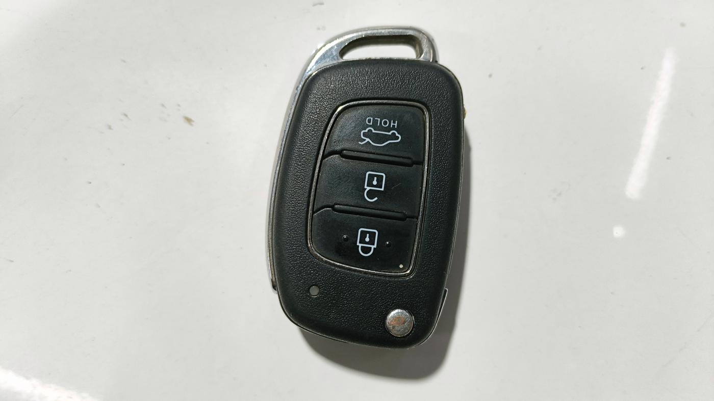 2023 Hyundai GRAND I10 NIOS SPORTZ AMT 1.2 KAPPA VTVT, Petrol, Automatic, 18,951 km, Key Close Up