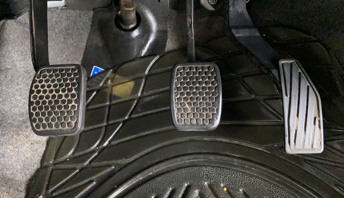 2019 Maruti Alto K10 VXI P, Petrol, Manual, 17,701 km, Pedals