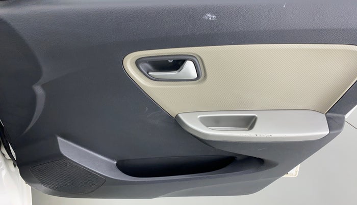 2019 Maruti Alto K10 VXI P, Petrol, Manual, 17,701 km, Driver Side Door Panels Control