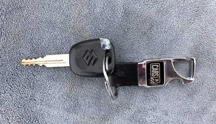 2019 Maruti Alto K10 VXI P, Petrol, Manual, 17,701 km, Key Close Up