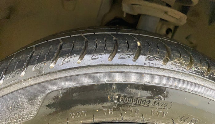 2020 Tata ALTROZ XZ PETROL, Petrol, Manual, 29,688 km, Left Front Tyre Tread