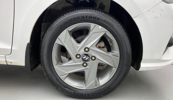 2020 Hyundai Verna SX 1.5 VTVT IVT, Petrol, Automatic, 39,821 km, Right Front Wheel