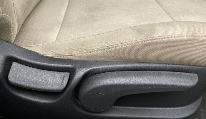2020 Hyundai Verna SX 1.5 VTVT IVT, Petrol, Automatic, 39,821 km, Driver Side Adjustment Panel