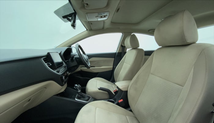 2020 Hyundai Verna SX 1.5 VTVT IVT, Petrol, Automatic, 39,821 km, Right Side Front Door Cabin