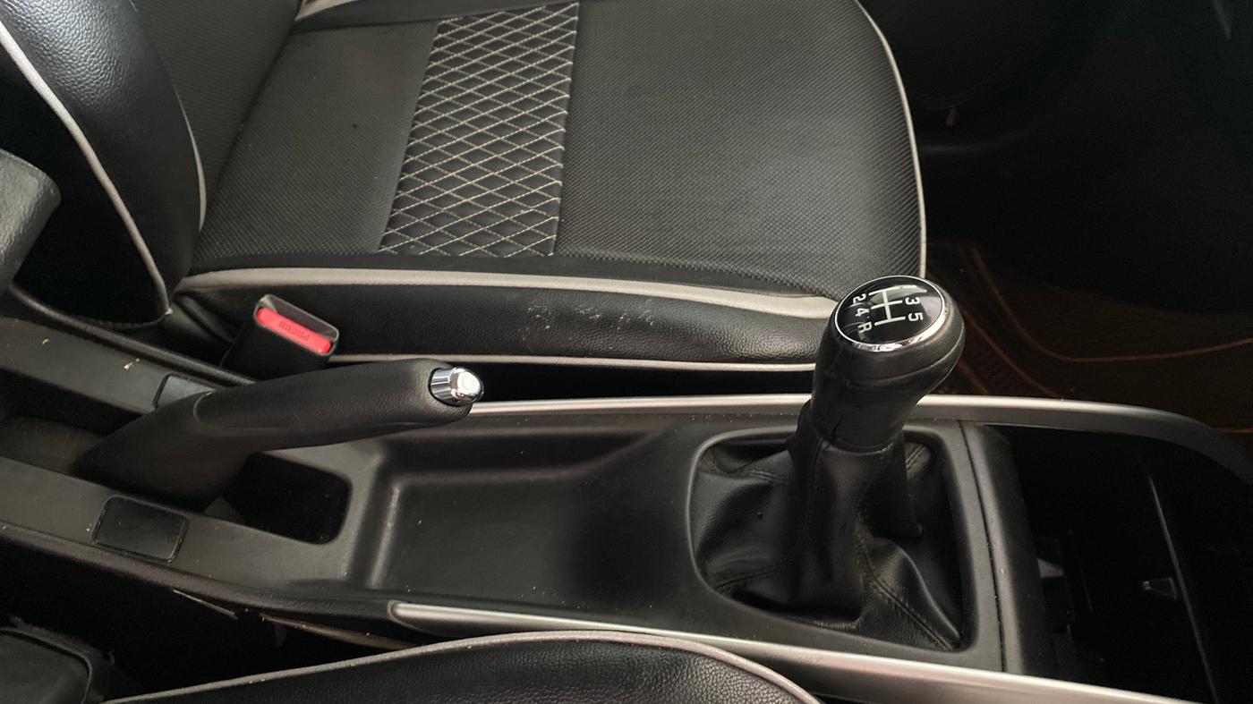 2018 Maruti Baleno ALPHA PETROL 1.2, Petrol, Manual, 25,202 km, Gear Lever