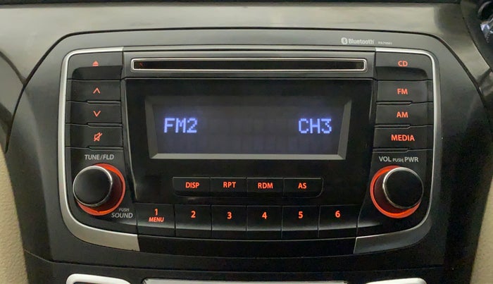 2015 Maruti Ciaz VXI, Petrol, Manual, 40,190 km, Infotainment System