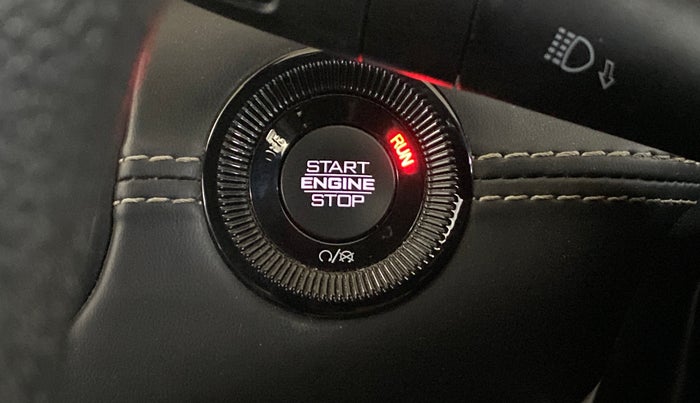 2021 Jeep Compass LONGITUDE (O) 2.0 DIESEL, Diesel, Manual, 1,08,615 km, Keyless Start/ Stop Button