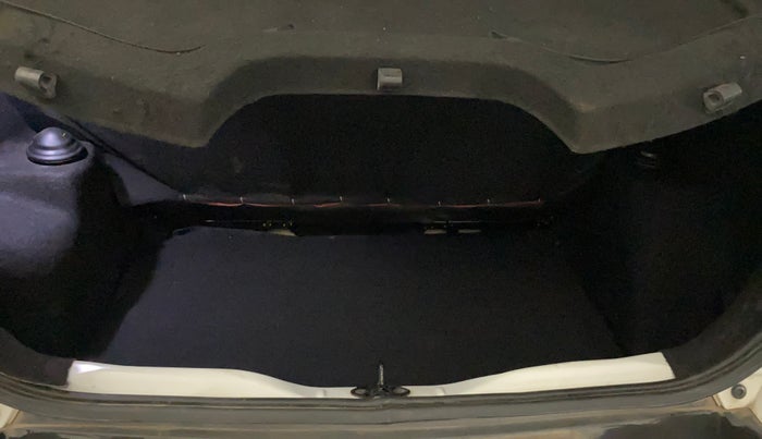 2023 Tata PUNCH ACCOMPLISHED MT, Petrol, Manual, 7,305 km, Boot Inside