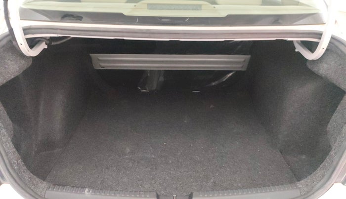 2021 Skoda Rapid STYLE TSI, Petrol, Manual, 40,438 km, Boot Inside