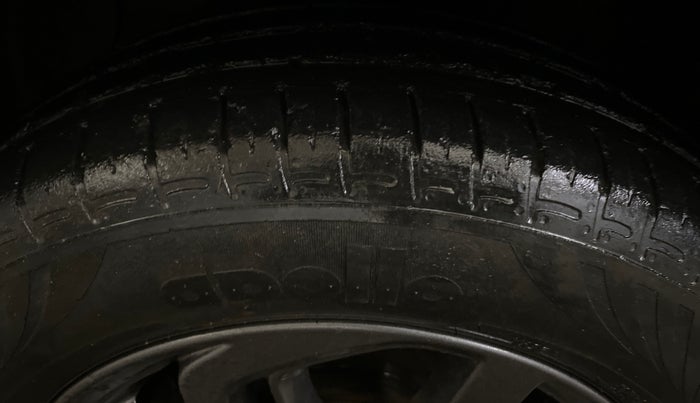 2022 Hyundai GRAND I10 NIOS SPORTZ 1.2 KAPPA VTVT CNG, CNG, Manual, 34,666 km, Left Front Tyre Tread