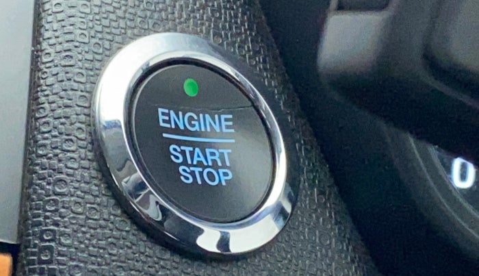 2018 Ford Ecosport TITANIUM 1.5L SPORTS(SUNROOF) DIESEL, Diesel, Manual, 34,091 km, Keyless Start/ Stop Button