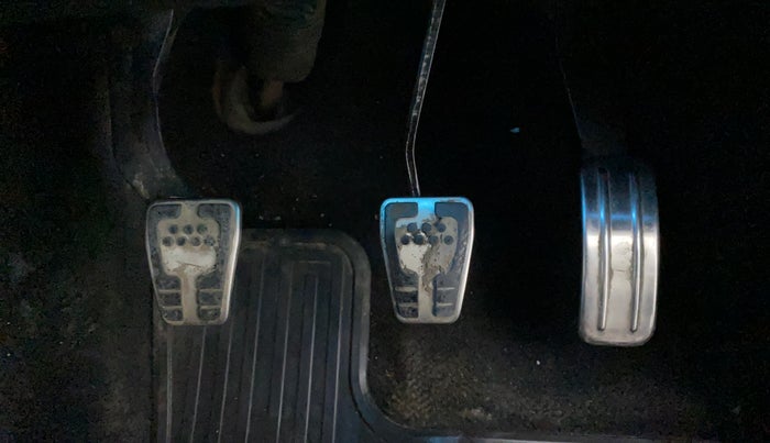 2018 Ford Ecosport TITANIUM 1.5L SPORTS(SUNROOF) DIESEL, Diesel, Manual, 34,091 km, Pedals