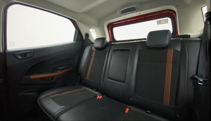 2018 Ford Ecosport TITANIUM 1.5L SPORTS(SUNROOF) DIESEL, Diesel, Manual, 34,091 km, Right Side Rear Door Cabin