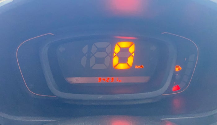 2018 Renault Kwid RXT 0.8 (O), Petrol, Manual, 34,193 km, Odometer Image