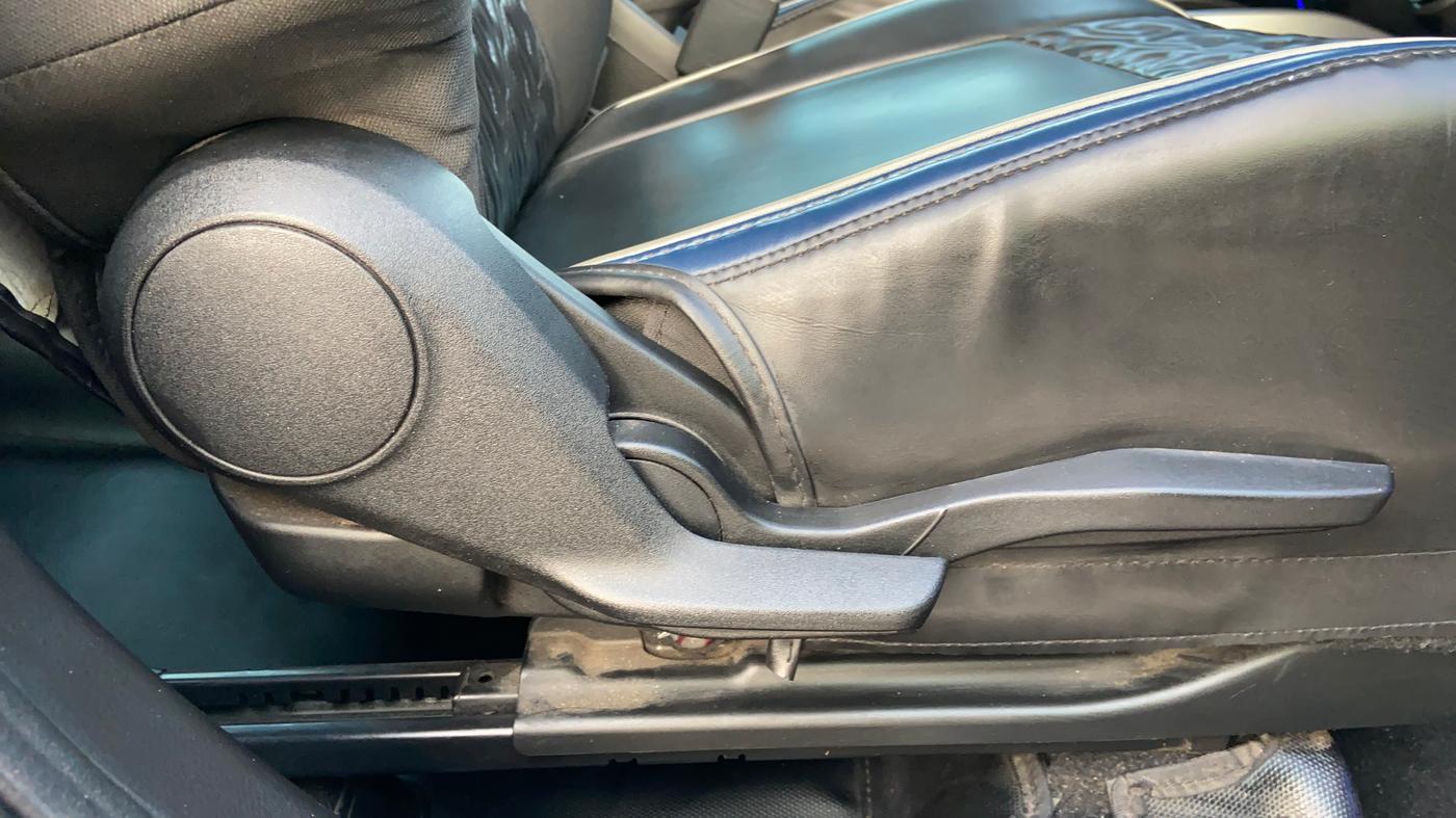 2022 Maruti Baleno ALPHA 1.2 AGS, Petrol, Automatic, 68,106 km, Driver Side Adjustment Panel