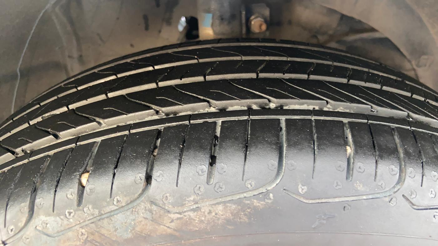 2022 Maruti Baleno ALPHA 1.2 AGS, Petrol, Automatic, 68,106 km, Right Front Tyre Tread