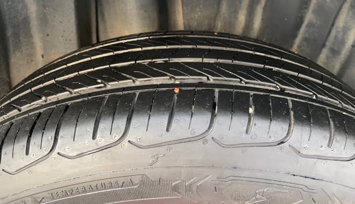 2022 Maruti Baleno ALPHA 1.2 AGS, Petrol, Automatic, 68,106 km, Right Rear Tyre Tread