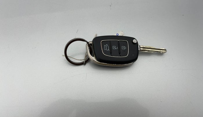 2018 Hyundai Elite i20 ASTA 1.2  CVT, Petrol, Automatic, 59,383 km, Key Close Up