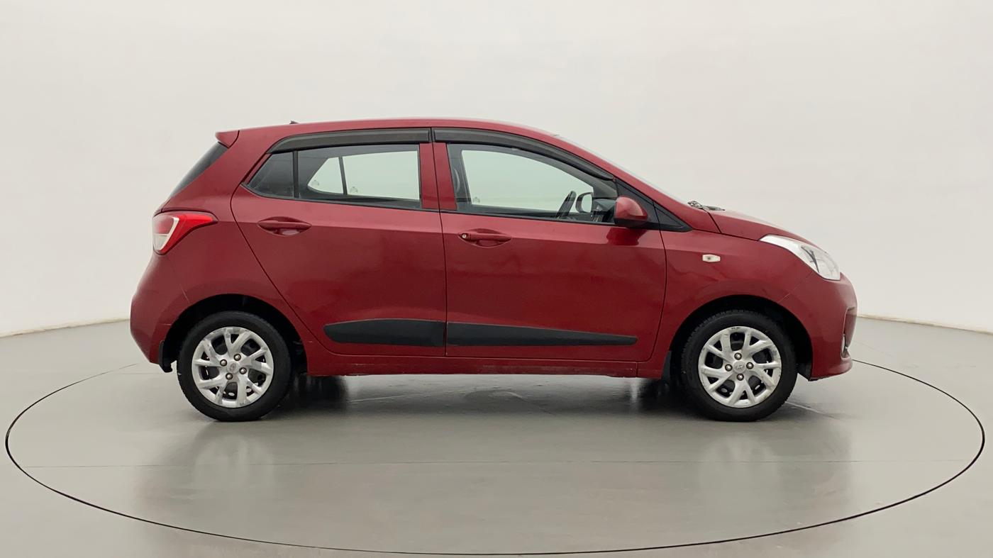 2017 Hyundai Grand i10 MAGNA 1.2 KAPPA VTVT, Petrol, Manual, 15,238 km, Right Side View