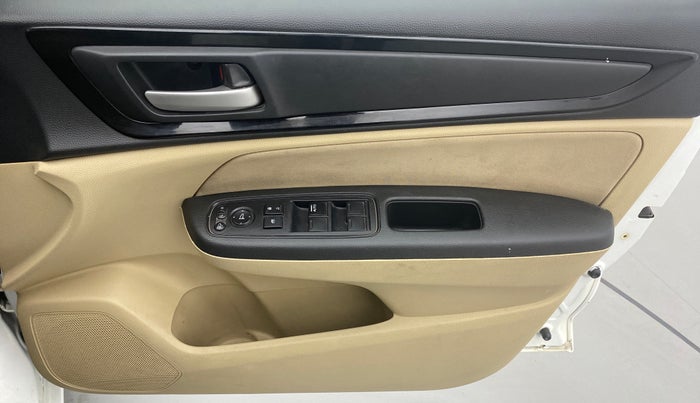 2018 Honda Amaze 1.2L I-VTEC S, Petrol, Manual, 47,976 km, Driver Side Door Panels Control