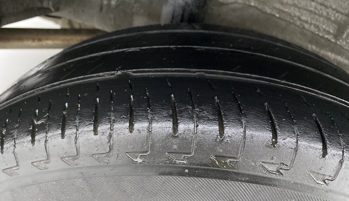 2018 Honda Amaze 1.2L I-VTEC S, Petrol, Manual, 47,976 km, Right Rear Tyre Tread