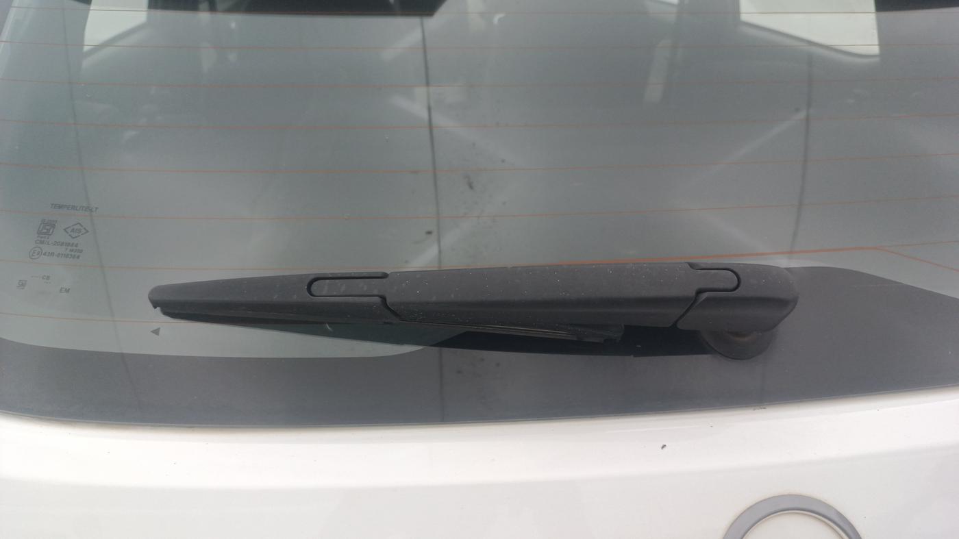2021 Nissan MAGNITE XL, Petrol, Manual, 19,446 km, Rear Wiper