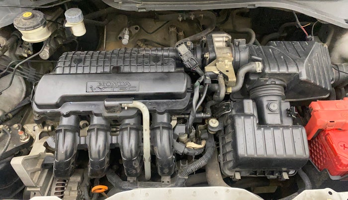 2014 Honda Amaze 1.2L I-VTEC EX, Petrol, Manual, 1,34,889 km, Engine View