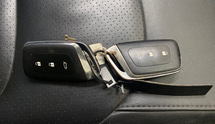 2020 MG HECTOR SHARP 1.5 DCT PETROL, Petrol, Automatic, 12,673 km, Key Close Up