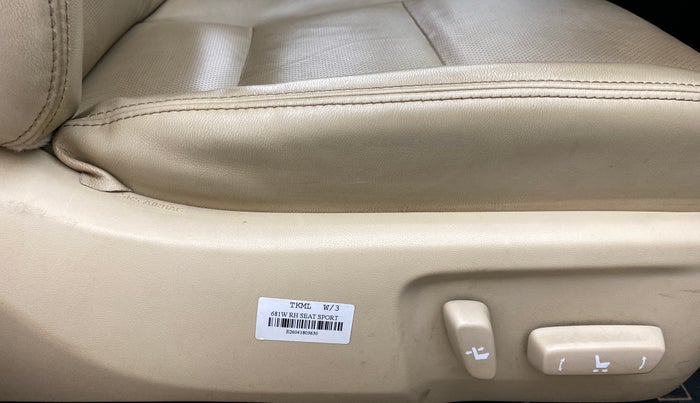 2018 Toyota YARIS VX CVT, Petrol, Automatic, 29,982 km, Driver Side Adjustment Panel