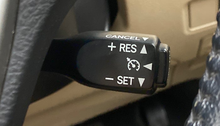2018 Toyota YARIS VX CVT, Petrol, Automatic, 29,982 km, Adaptive Cruise Control
