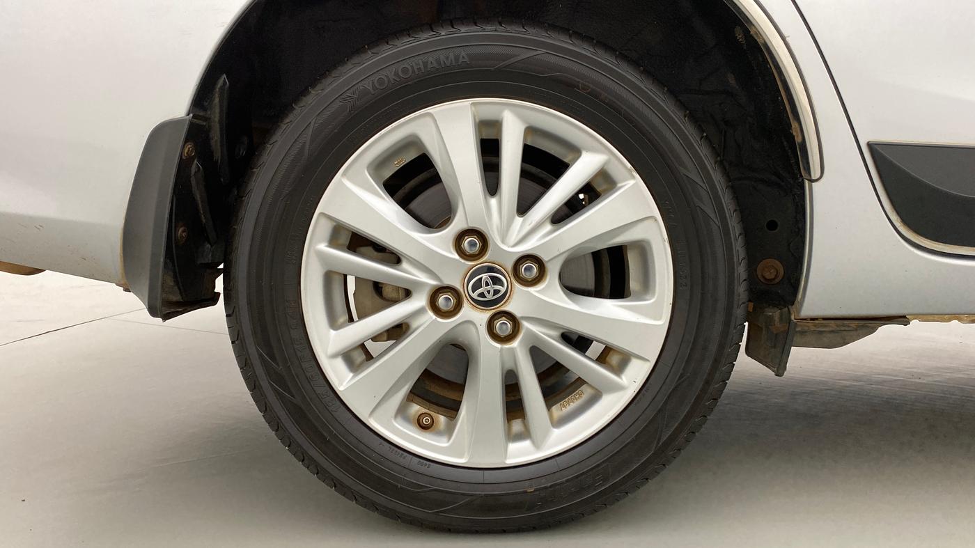 2018 Toyota YARIS VX CVT, Petrol, Automatic, 29,982 km, Right Rear Wheel