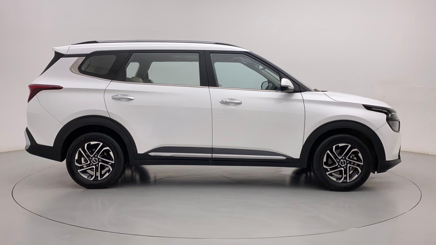 2022 KIA CARENS LUXURY PLUS 1.5 DIESEL AT 7 STR, Diesel, Automatic, 19,477 km, Right Side View
