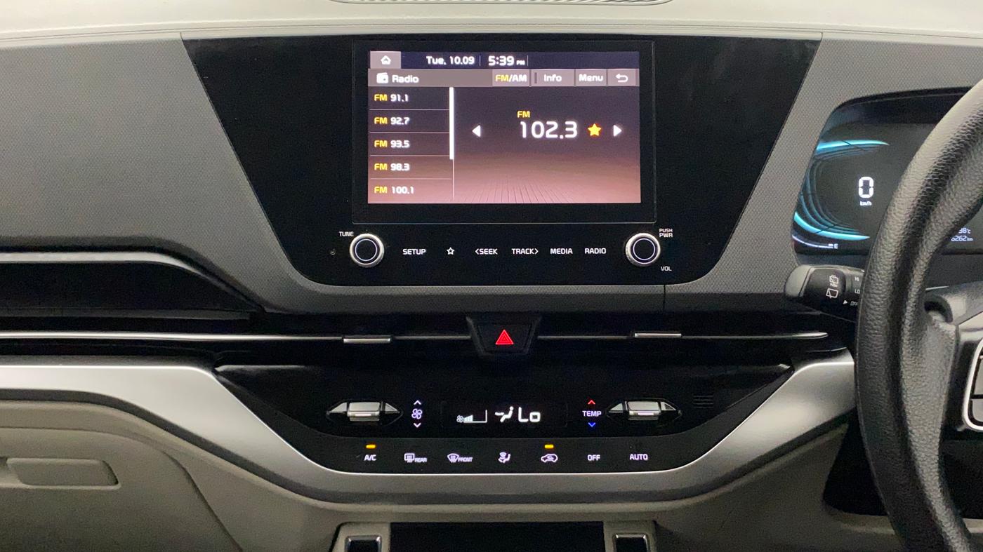 2023 KIA CARENS PRESTIGE PLUS 1.4 PETROL 7 STR, Petrol, Manual, 16,307 km, Air Conditioner