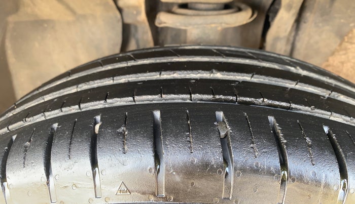 2021 Renault Kiger RXZ MT, Petrol, Manual, 67,026 km, Left Front Tyre Tread