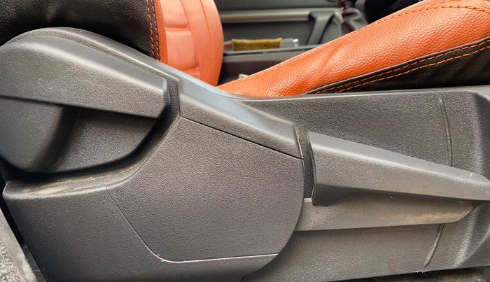 2021 Renault Kiger RXZ MT, Petrol, Manual, 67,026 km, Driver Side Adjustment Panel