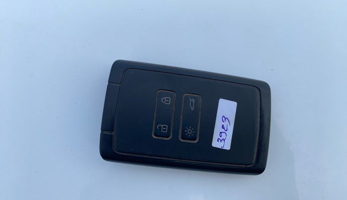 2021 Renault Kiger RXZ MT, Petrol, Manual, 67,026 km, Key Close Up