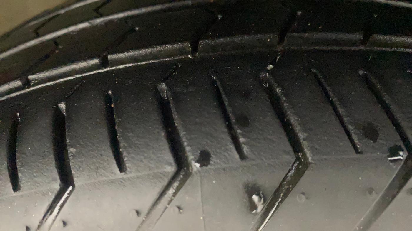 2024 Maruti Celerio ZXI PLUS AGS, Petrol, Automatic, 5,595 km, Right Front Tyre Tread