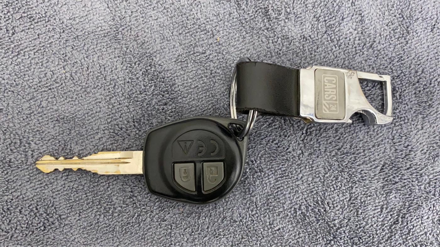 2018 Maruti Swift VXI, Petrol, Manual, 64,674 km, Key Close Up