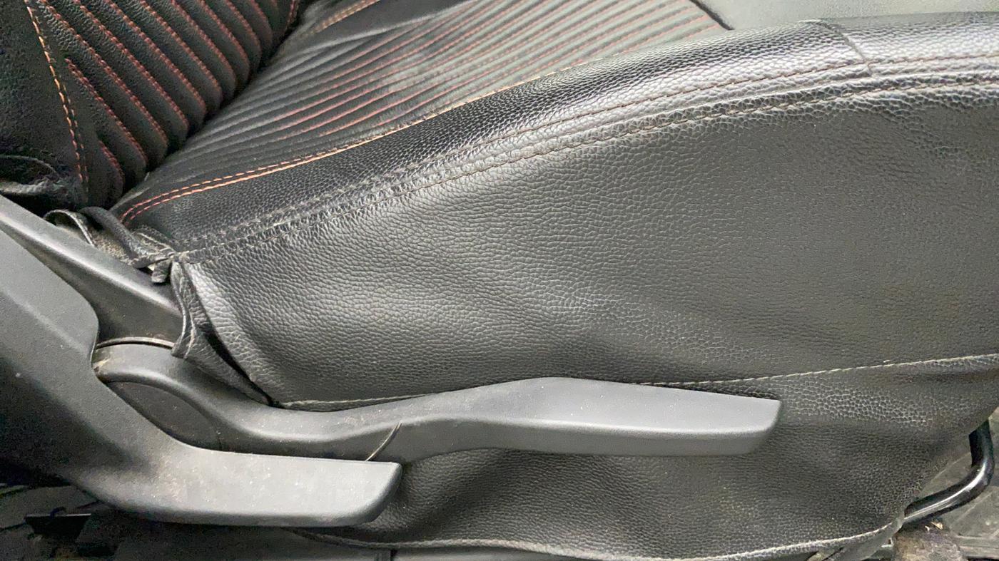 2018 Maruti Swift VXI, Petrol, Manual, 64,674 km, Driver Side Adjustment Panel
