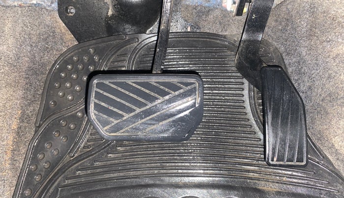 2014 Maruti Celerio VXI AMT, Petrol, Automatic, 50,898 km, Pedals