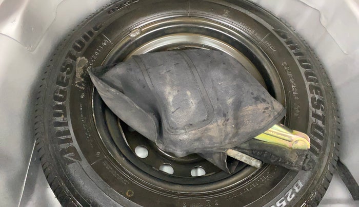 2014 Hyundai i10 MAGNA 1.1, Petrol, Manual, 69,018 km, Spare Tyre