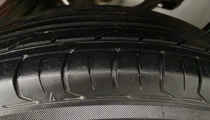 2012 Maruti Zen Estilo LXI, Petrol, Manual, 46,574 km, Left Rear Tyre Tread