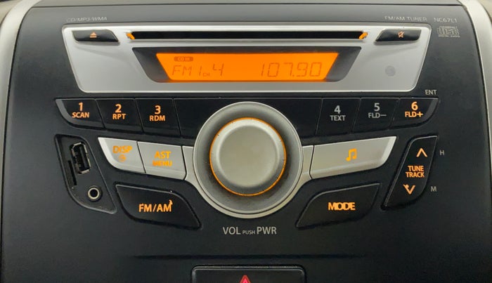 2014 Maruti Wagon R 1.0 VXI, CNG, Manual, 78,118 km, Infotainment System