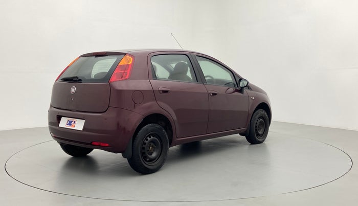 2013 Fiat Grand Punto DYNAMIC 1.3, Diesel, Manual, 27,873 km, Right Back Diagonal