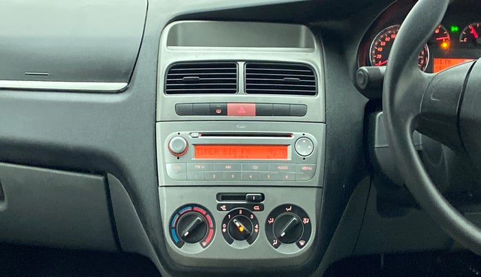 2013 Fiat Grand Punto DYNAMIC 1.3, Diesel, Manual, 27,873 km, Air Conditioner