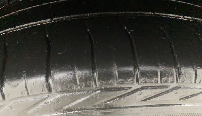 2021 Tata NEXON XZA PLUS (O) DIESEL DUAL TONE, Diesel, Automatic, 46,355 km, Left Front Tyre Tread