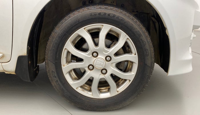 2015 Honda Amaze 1.2L I-VTEC VX, Petrol, Manual, 44,896 km, Right Front Wheel