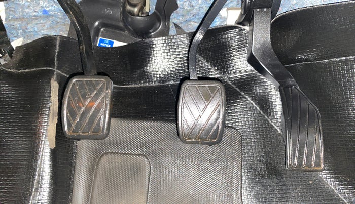 2022 Toyota URBAN CRUISER HIGH GRADE MT, Petrol, Manual, 13,775 km, Pedals